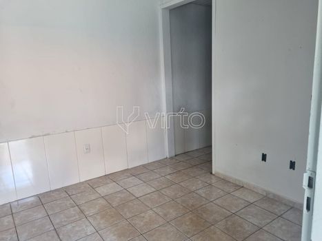 Foto 7 do(a) Casa de 2 quartos à venda em Vila Jardim São Judas Tadeu, Goiânia