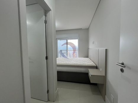 Foto 18 do(a) Apartamento de 2 quartos para alugar em Centro, Florianópolis