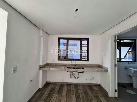 Foto 9 do(a) Apartamento de 3 quartos à venda em Petrópolis, Porto Alegre