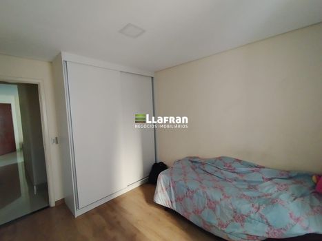 Foto 13 do(a) Apartamento de 4 quartos à venda em Jardim Maria Rosa, Taboão da Serra