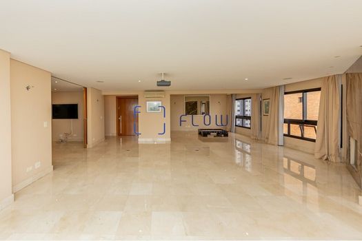 Foto 5 do(a) Apartamento de 4 quartos à venda em Vila Suzana, São Paulo