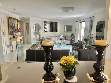 Foto 4 do(a) Apartamento de 4 quartos à venda em Perdizes, São Paulo