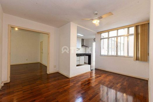 Foto 4 do(a) Apartamento de 4 quartos à venda em Icaraí, Niterói