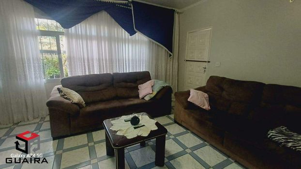 Foto 4 do(a) Casa de 3 quartos à venda em Vila Tibiriçá, Santo André