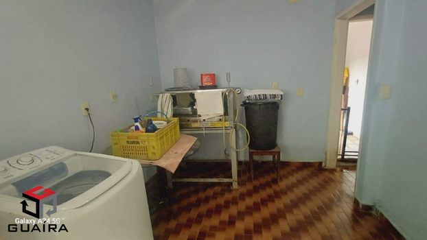 Foto 18 do(a) Casa de 3 quartos à venda em Vila Tibiriçá, Santo André