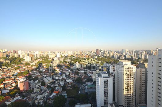 Foto 25 do(a) Kitnet / JK / Studio de 4 quartos à venda em Vila Madalena, São Paulo