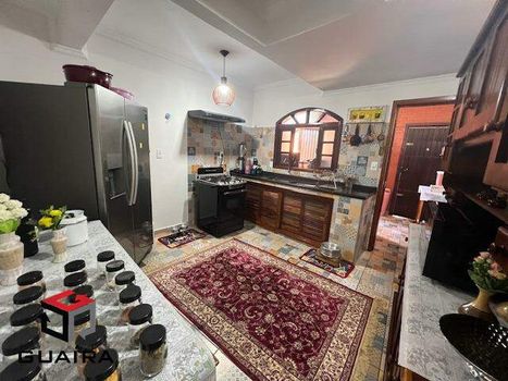 Foto 5 do(a) Casa de 4 quartos à venda em Vila Alzira, Santo André