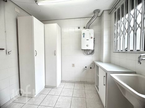 Foto 12 do(a) Apartamento de 3 quartos à venda em Petrópolis, Porto Alegre