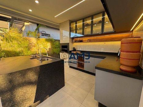Foto 3 do(a) Casa em Condomínio de 3 quartos à venda em Jardins Nápoles, Senador Canedo