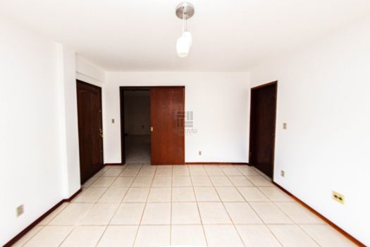 Foto 3 do(a) Apartamento de 3 quartos à venda em Menino Jesus, Santa Maria
