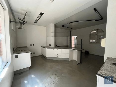 Foto 13 do(a) Casa de 5 quartos à venda em Lídice, Uberlândia