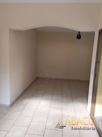 Foto 5 do(a) Casa de 3 quartos à venda em Jardim Macarengo, São Carlos
