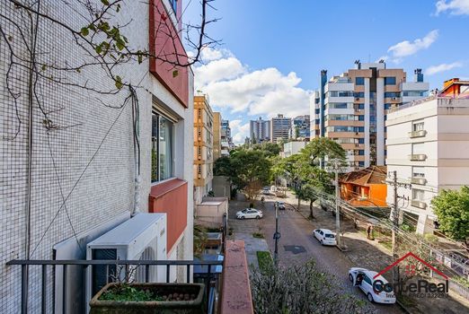 Foto 8 do(a) Apartamento de 3 quartos à venda em Petrópolis, Porto Alegre