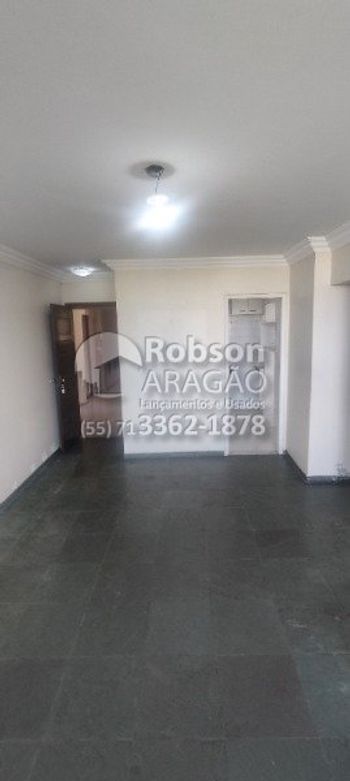 Foto 3 do(a) Apartamento de 3 quartos à venda em Candeal, Salvador