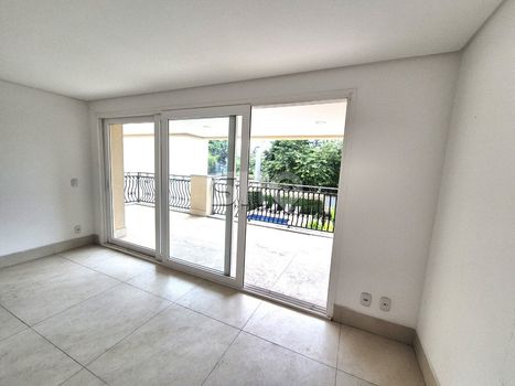 Foto 4 do(a) Apartamento de 3 quartos à venda em Vila Mariana, São Paulo