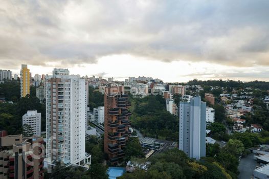 Foto 17 do(a) Apartamento de 1 quartos à venda em Jardim Fonte do Morumbi, São Paulo