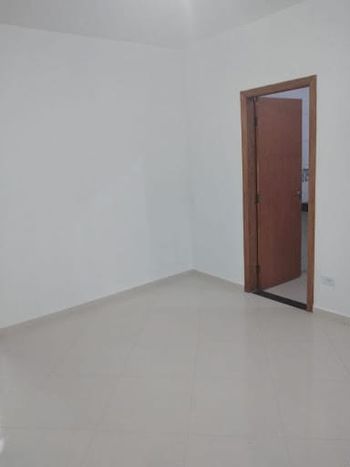 Foto 13 do(a) Casa em Condomínio de 3 quartos à venda em Balneário Gardem Mar, Caraguatatuba