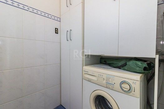 Foto 15 do(a) Flat de 3 quartos à venda em São Geraldo, Porto Alegre