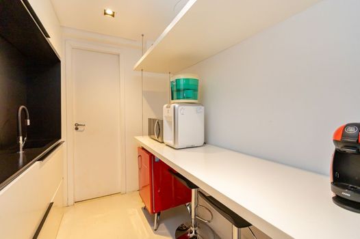 Foto 34 do(a) Sala / Conjunto Comercial false para alugar em Água Verde, Curitiba