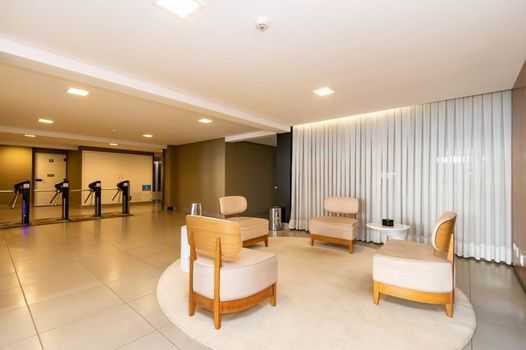 Foto 48 do(a) Sala / Conjunto Comercial false para alugar em Água Verde, Curitiba