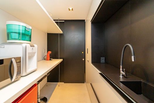 Foto 36 do(a) Sala / Conjunto Comercial false para alugar em Água Verde, Curitiba