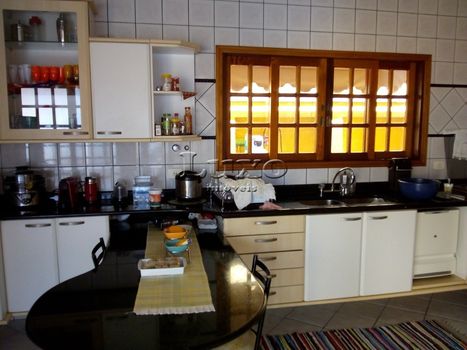 Foto 3 do(a) Casa em Condomínio de 4 quartos para alugar em Morada dos Pássaros, Barueri