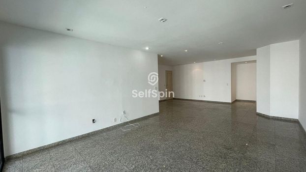 Foto 3 do(a) Apartamento de 4 quartos para alugar em Icaraí, Niterói