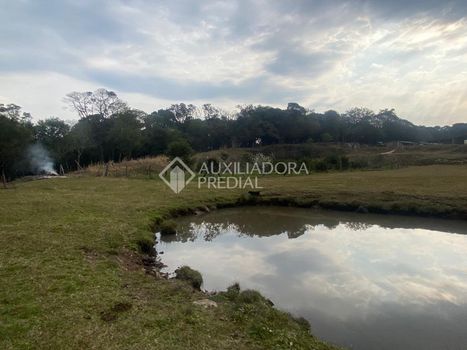 Foto 1 do(a) Fazenda / Sítio / Chácara de 1 quartos à venda em null, Canela