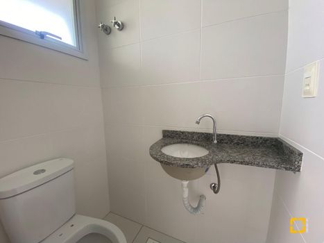 Foto 10 do(a) Cobertura de 3 quartos à venda em Coloninha, Florianópolis