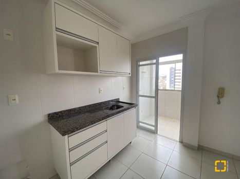 Foto 4 do(a) Cobertura de 3 quartos à venda em Coloninha, Florianópolis