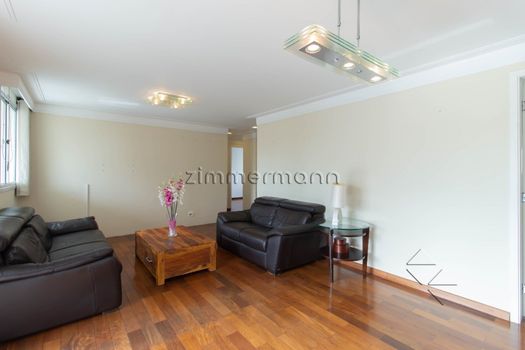 Foto 6 do(a) Apartamento de 4 quartos à venda em Moema, São Paulo