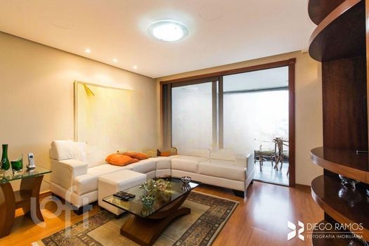 Foto 5 do(a) Apartamento de 3 quartos à venda em Rio Branco, Porto Alegre