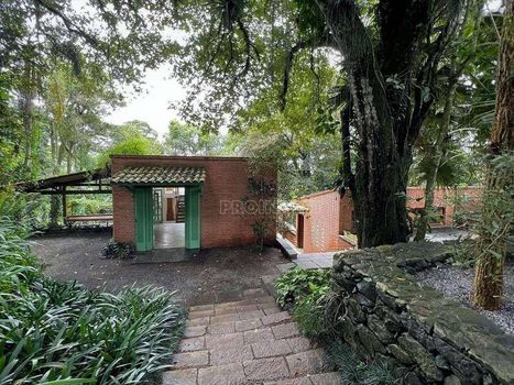 Foto 4 do(a) Fazenda / Sítio / Chácara de 1 quartos para alugar em Taboleiro Verde, Cotia