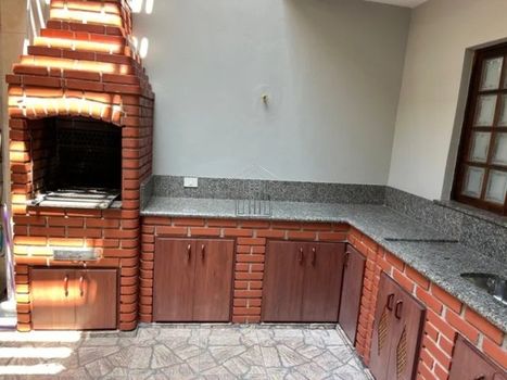 Foto 8 do(a) Casa de 3 quartos à venda em Jardim Marek, Santo André
