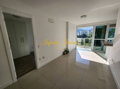 Foto 3 do(a) Apartamento de 2 quartos à venda em Barra da Tijuca, Rio de Janeiro