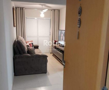 Foto 2 do(a) Apartamento de 2 quartos à venda em Jardim Europa, Uberlândia