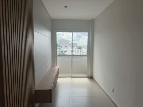Foto 2 do(a) Cobertura de 2 quartos à venda em Segismundo Pereira, Uberlândia