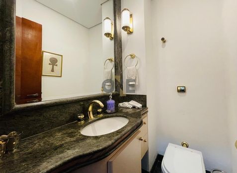 Foto 11 do(a) Casa em Condomínio de 7 quartos à venda em Chácara de La Rocca, Carapicuíba