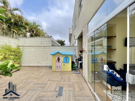 Foto 15 do(a) Casa de 3 quartos à venda em Jardim São Vicente, Cotia