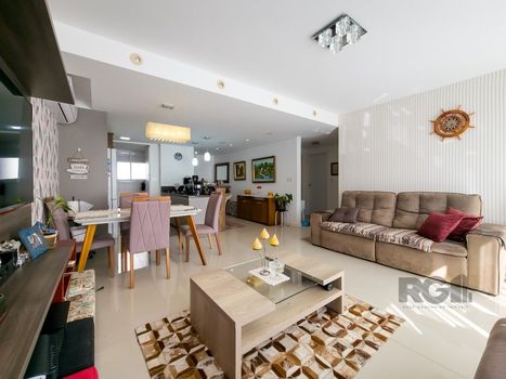 Foto 5 do(a) Apartamento de 3 quartos à venda em Camaquã, Porto Alegre