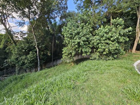 Foto 4 do(a) Terreno false à venda em Chácara Roselândia, Cotia