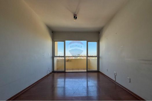 Foto 3 do(a) Apartamento de 3 quartos à venda em Centro, Botucatu