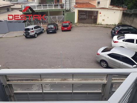 Foto 9 do(a) Casa de 3 quartos à venda em Vila Galvão, Jundiaí