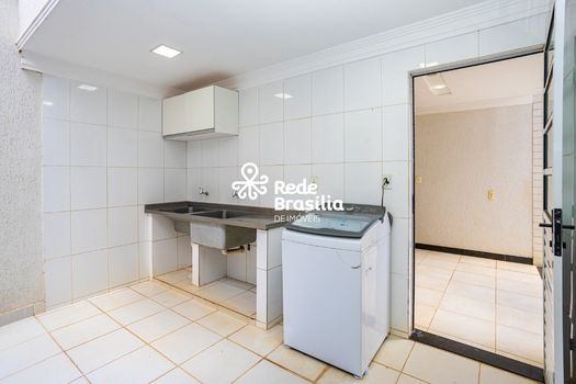 Foto 48 do(a) Casa de 4 quartos à venda em Guará I, Brasília