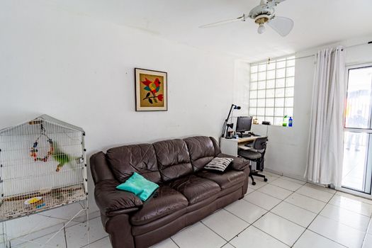 Foto 1 do(a) Casa de 3 quartos à venda em Parque Fernanda, São Paulo
