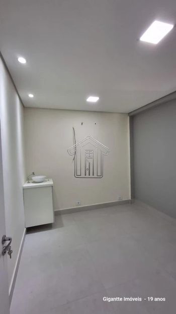 Foto 1 do(a) Loja de 8 quartos à venda em Centro, Santo André