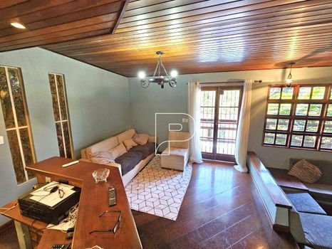 Foto 3 do(a) Casa em Condomínio de 3 quartos à venda em Parque Primavera, Carapicuíba