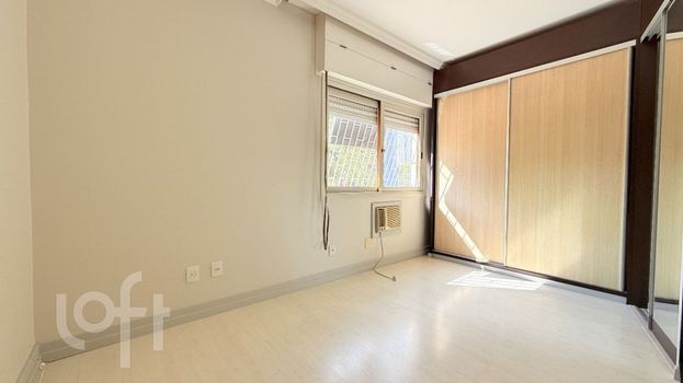 Foto 13 do(a) Apartamento de 3 quartos à venda em Jardim Lindóia, Porto Alegre