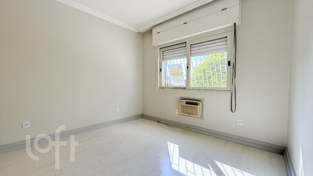 Foto 11 do(a) Apartamento de 3 quartos à venda em Jardim Lindóia, Porto Alegre