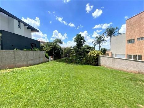 Foto 1 do(a) Casa em Condomínio false à venda em Ville Sainte Hélène, Campinas